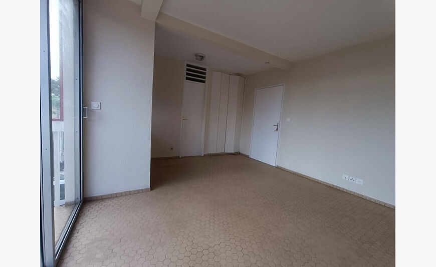 Studio de 22m2 disponible au centre-ville de Cayenne