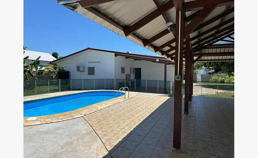 Remire Montjoly Maison T4 avec Piscine de 137.24 m2 + Apt T2