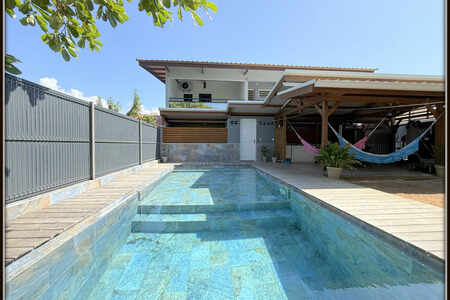A Kourou (97310) Une Magnifique Villa T7 De 246 m² - Avec 2
