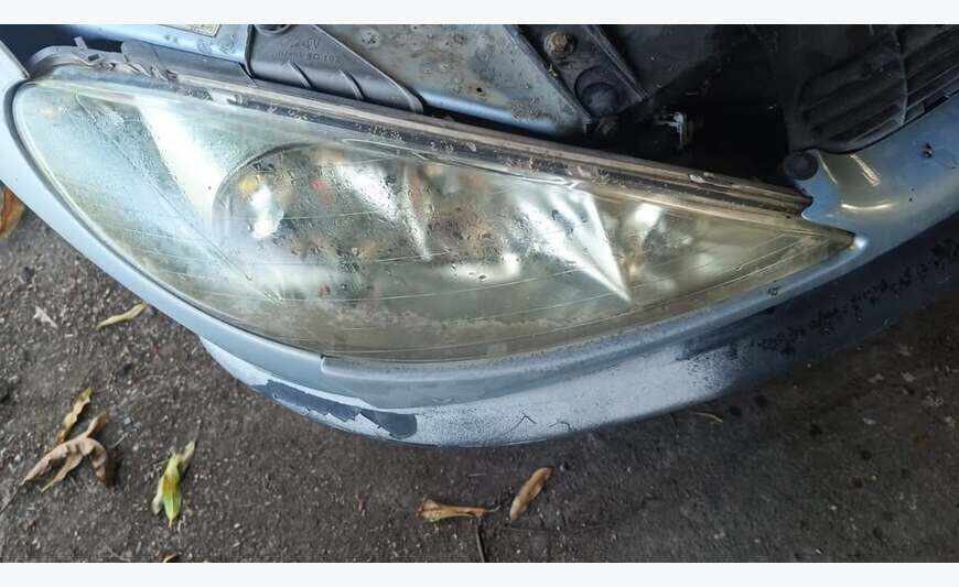PEUGEOT 206 / 1,4L POUR PIÈCES