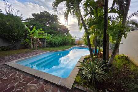 Villa 6 Pieces Vue Mer + Studio