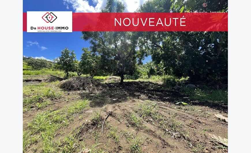 Terrain plat 800 m2.