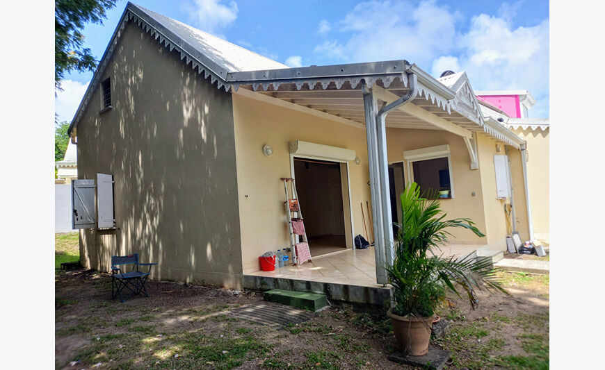 Maison T4 de 88 m² avec chambres climatisées, terrasse,
