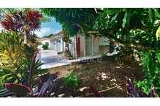 Maison de plain pied 5 pièces avec garage et dépendances Le