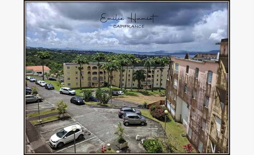 - Charmant studio - terrasse et parking - Schoelcher -