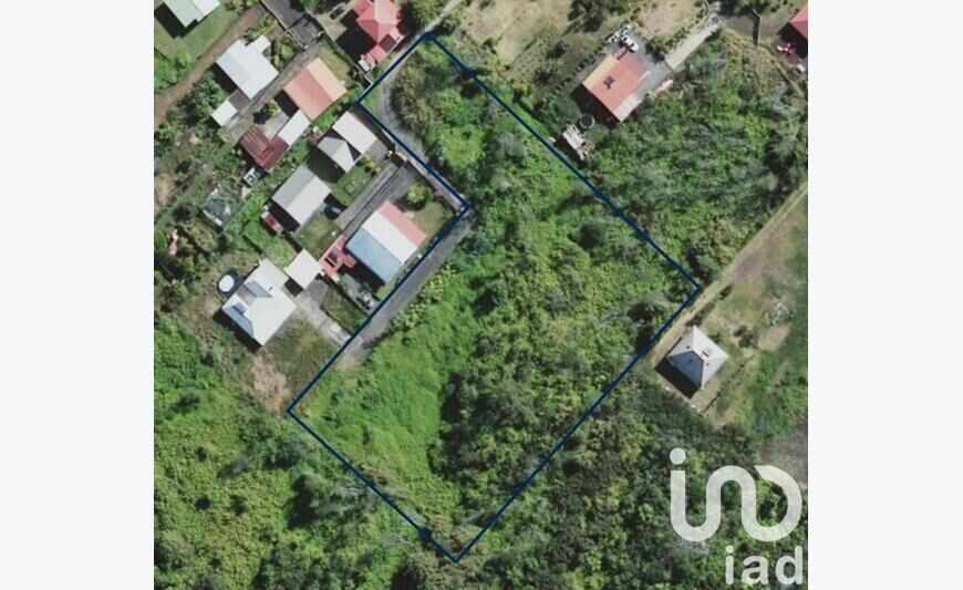 Terrain 7 682 m²