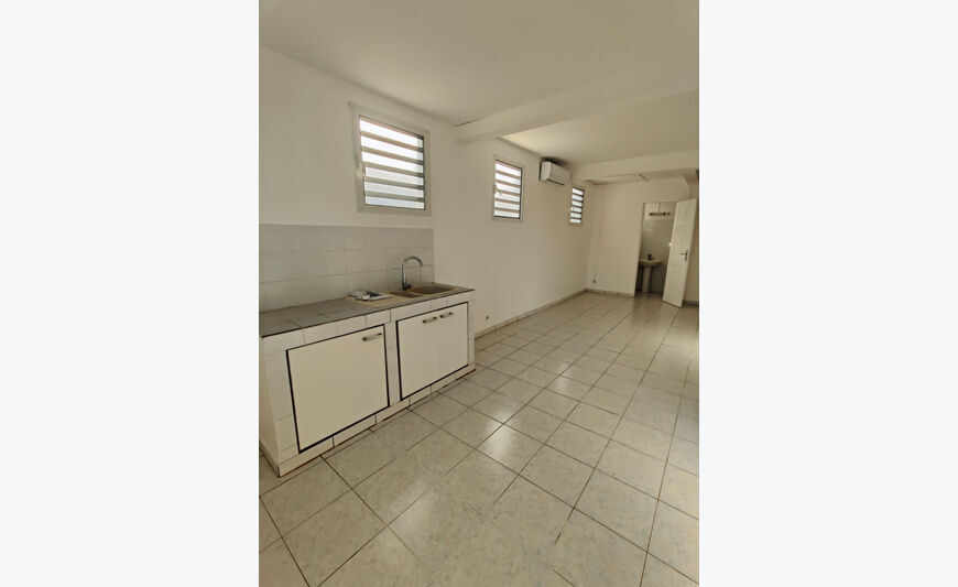 Appartement Le Robert 1 pièce(s) 24.42 m2