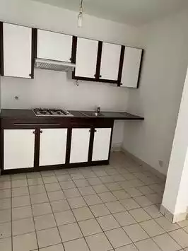 Un appartement Type 2 à louer 640 Eur par mois à Kourou A5