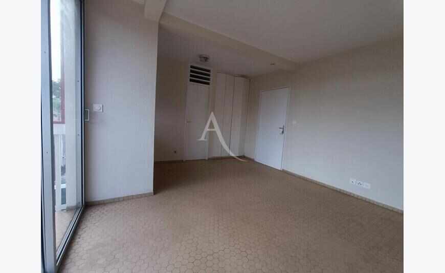 Studio de 22m2 disponible au centre-ville de Cayenne
