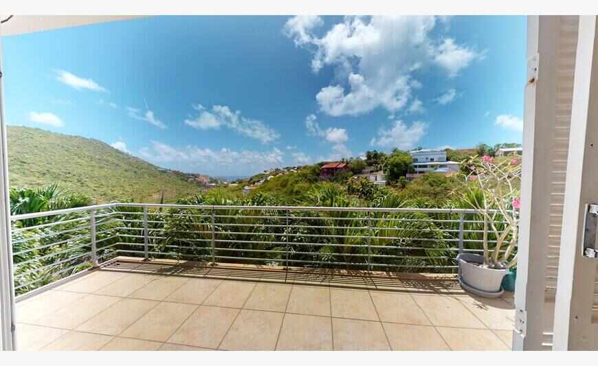 Family Home in Gated Community