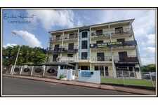 Local professionnel 11.20m² - Lamentin Place d'Armes