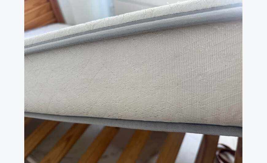 matelas enfant 90x190cm Très bon état