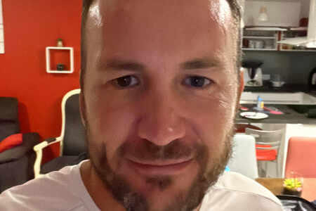 David cherche logement pour lui
