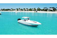 Scarab 32ft - 2004 - 2x300HP Mercury Verado