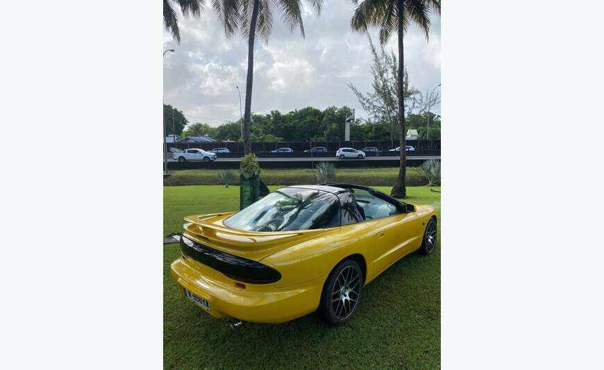 Pontiac firebird
