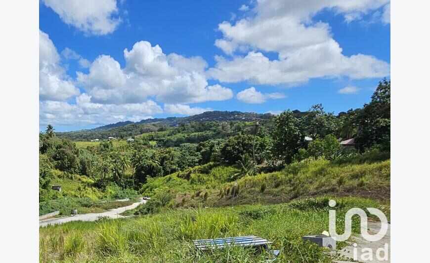 Terrain à bâtir 592 m²