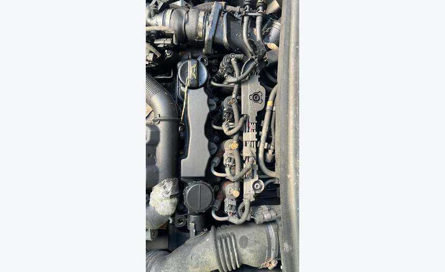 DIVERSES PIÈCES C4 / 1,6 HDI MOTEUR 110cv