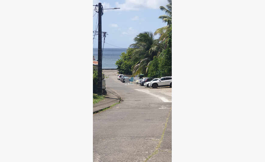 Tartane, front de mer à 130 m
