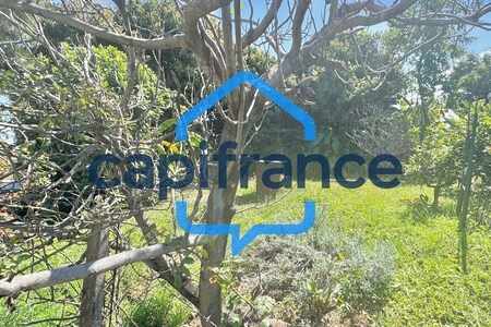 Terrain Constructible 447 m² + Servitude - Ligne Des