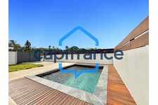 Maison T4 de 101,48 m² avec piscine - Ligne des Bambous,