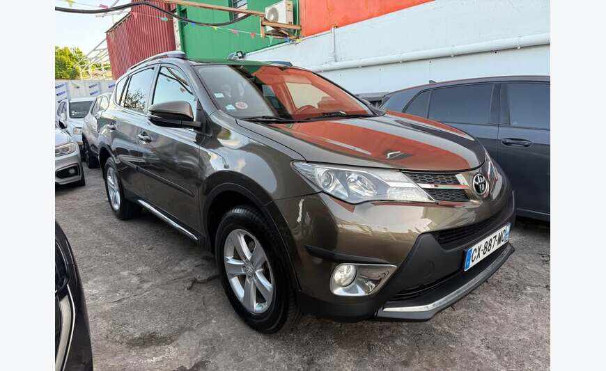 TOYOTA RAV 4 IV Diesel 2.0 D 124 CV 08/2013 GARANTIE 1 an