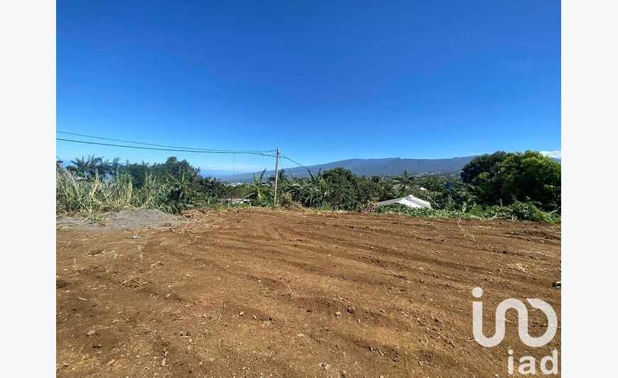 Terrain 614 m²