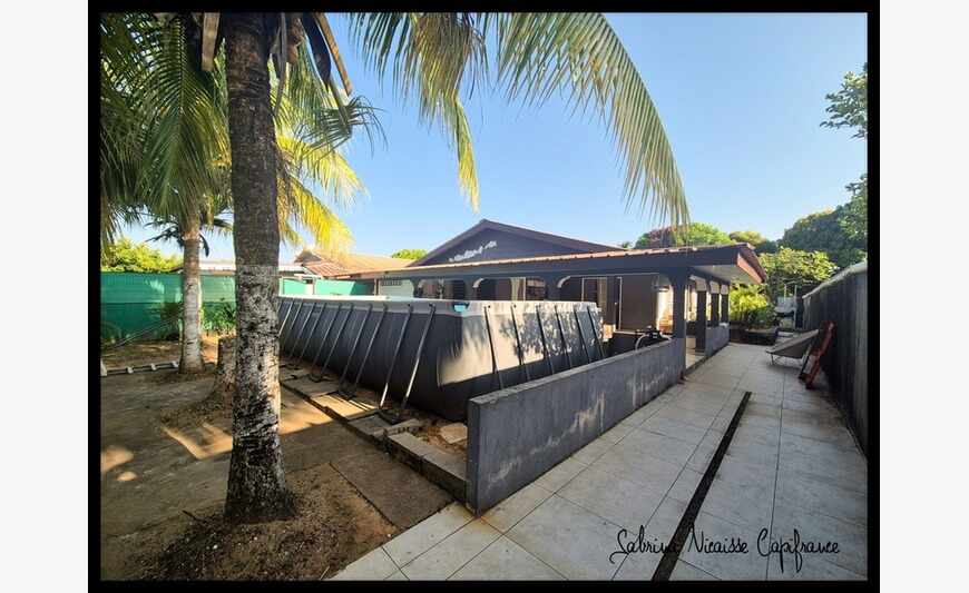 Maison spacieuse de 195 m² avec fort potentiel - Quartier