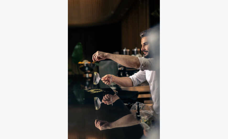 Bartender job