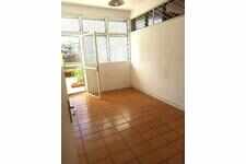 À Cayenne, appartement 4 pièces à louer -77 M2