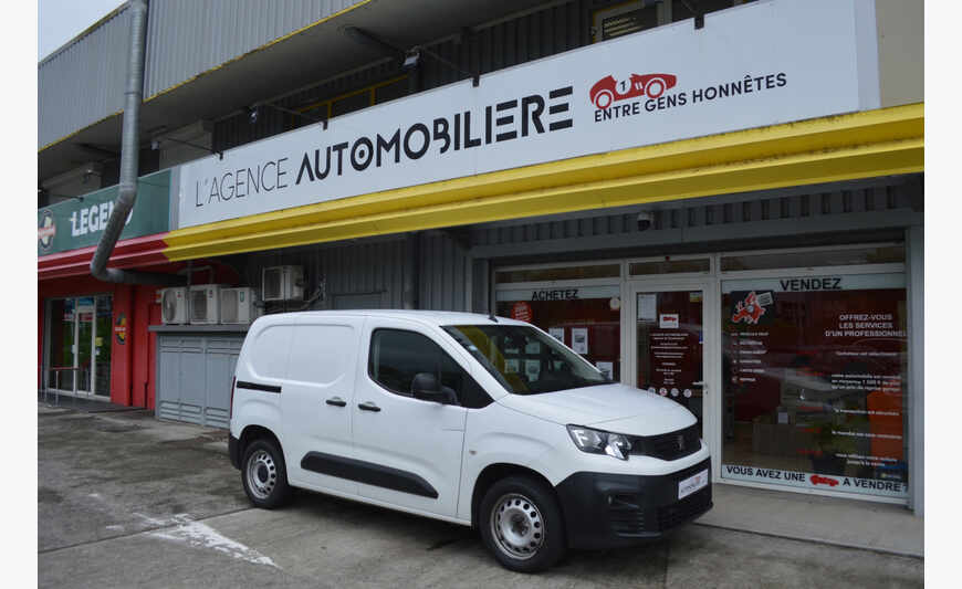 Peugeot Partner Fourgon 130 SetS Eat8 Premium