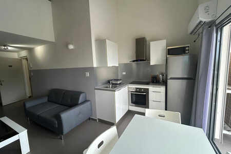 Modern Duplex in Jordan Village