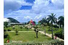 Beau studio rénové et meublé