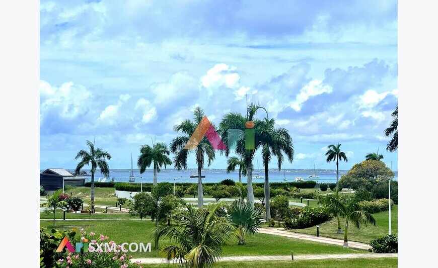 Beautiful Renovated and Furnished Studio