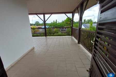 Appartement de type 3 sis Allée du Lac Bleu Saint Laurent du