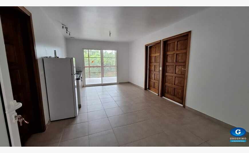 Appartement de type T 3 situé à Mana