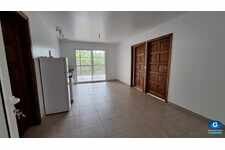 Appartement de type T 3 situé à Mana