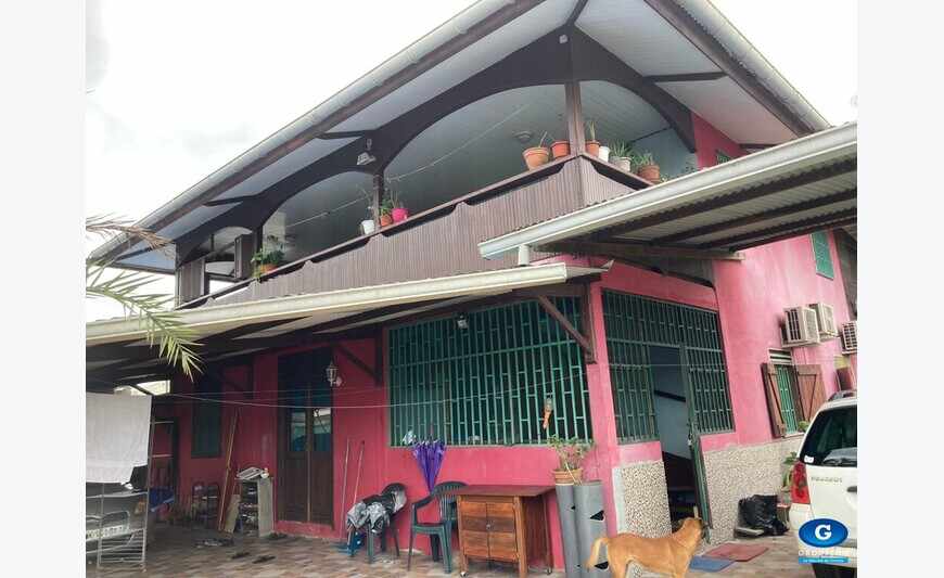 Ensemble immobilier de rapport secteur du Lac Bleu St