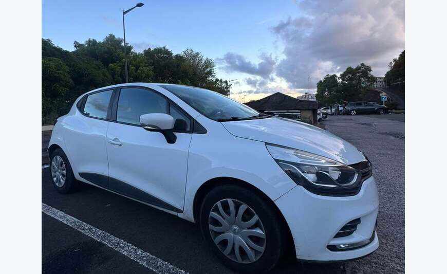 RENAULT CLIO IV CLIMATISÉ ESSENCE