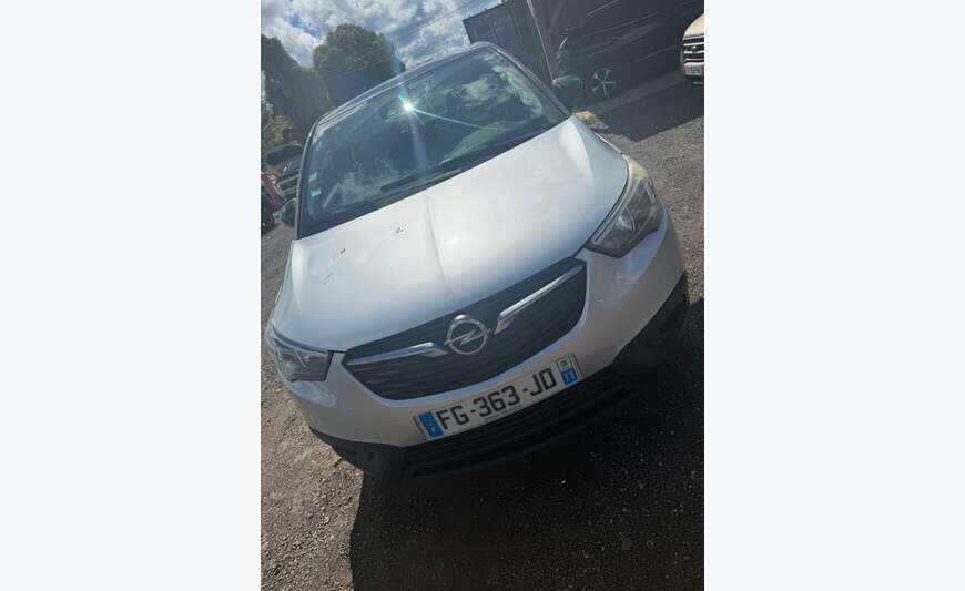 Opel crossland X