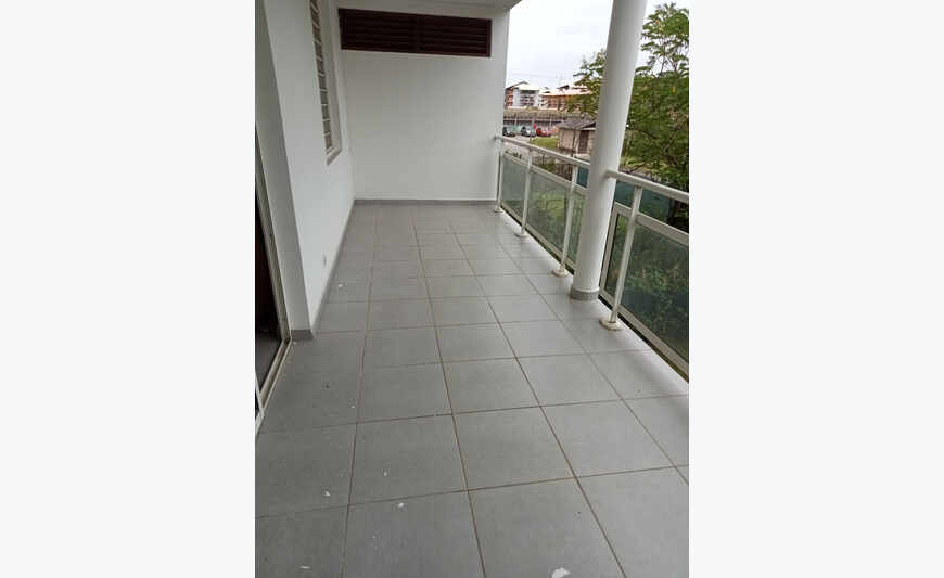 Appt T2 dans copropriété bien entretenue et calme