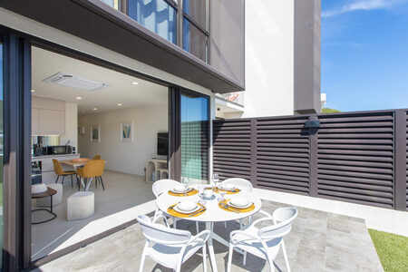 1-Bedroom Ground-Floor Apartment with Private Garden