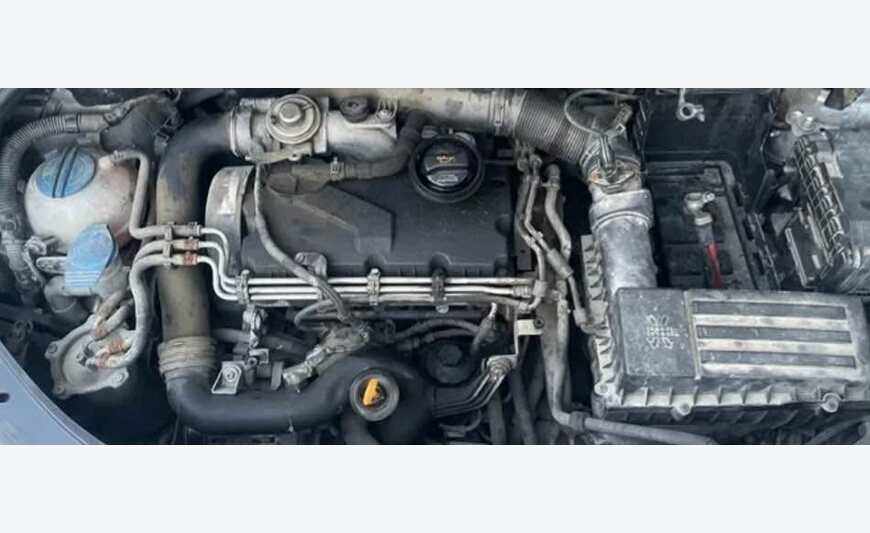 Bloc moteur 1.9tdi 105 + culasse 1.9 tdi 105