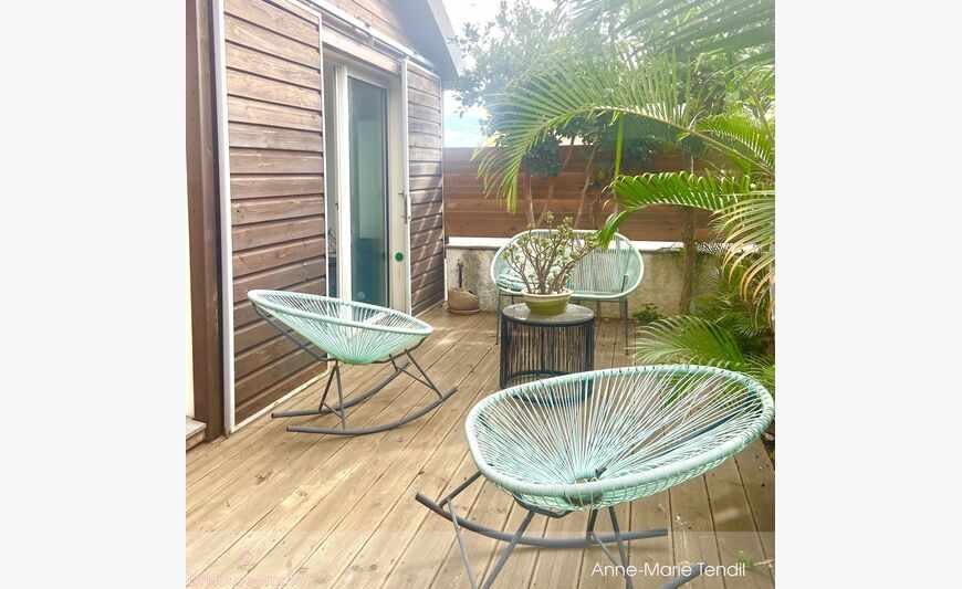 Appartement T5 avec jardin, varangue et terrasse