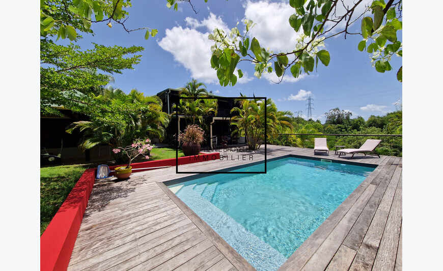 Case Pilote : Ensemble immobilier Villa principale +