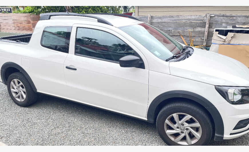 VW Saveiro extra cab