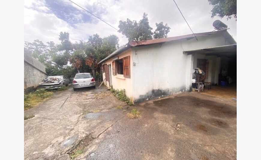 Sainte Clotilde (974) - Maison 5 pièces de 120 m² +