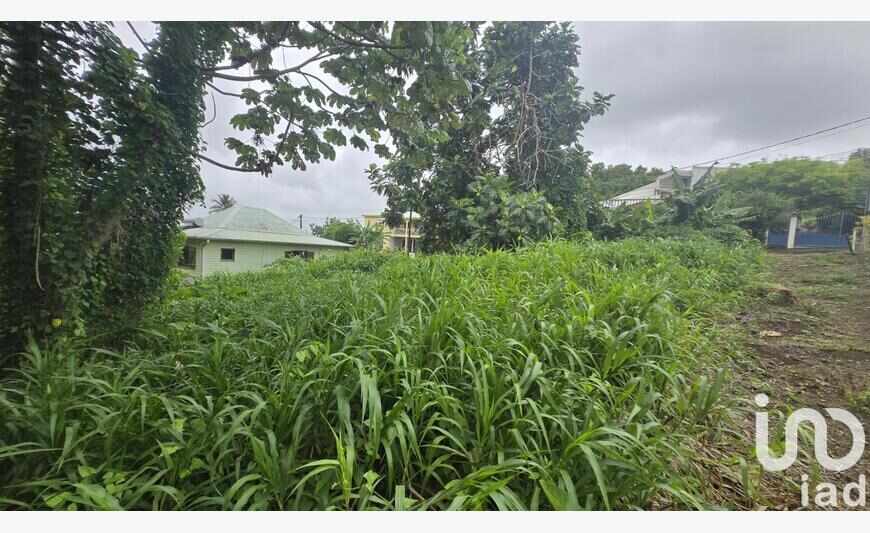 Terrain à bâtir 630 m²