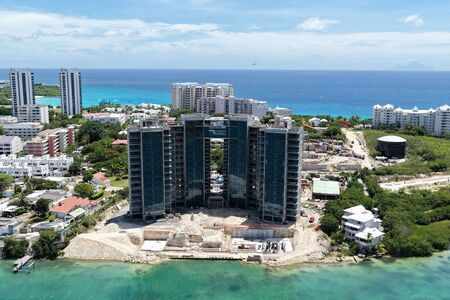 Aqua Resort: New 1-Bedroom