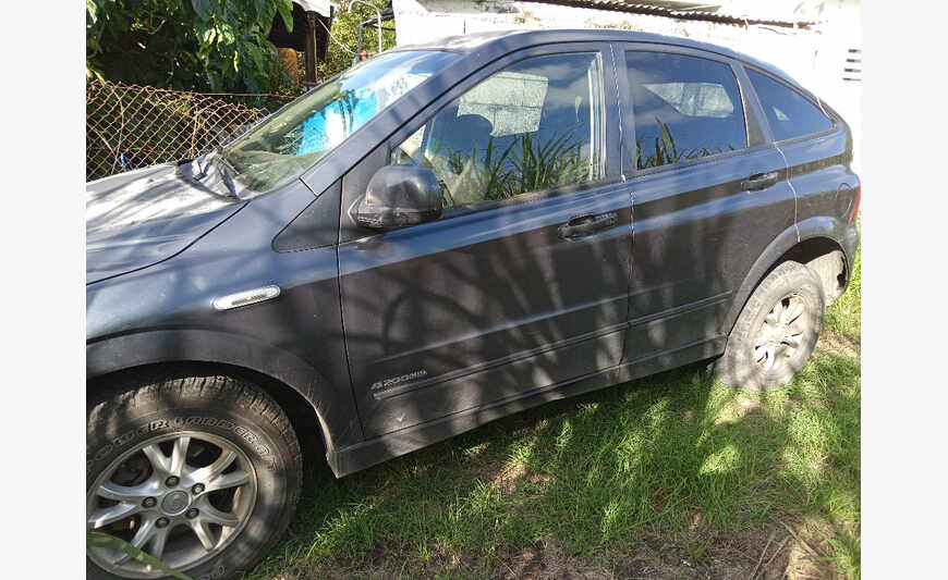 ssangyong pour pièces ou réparation