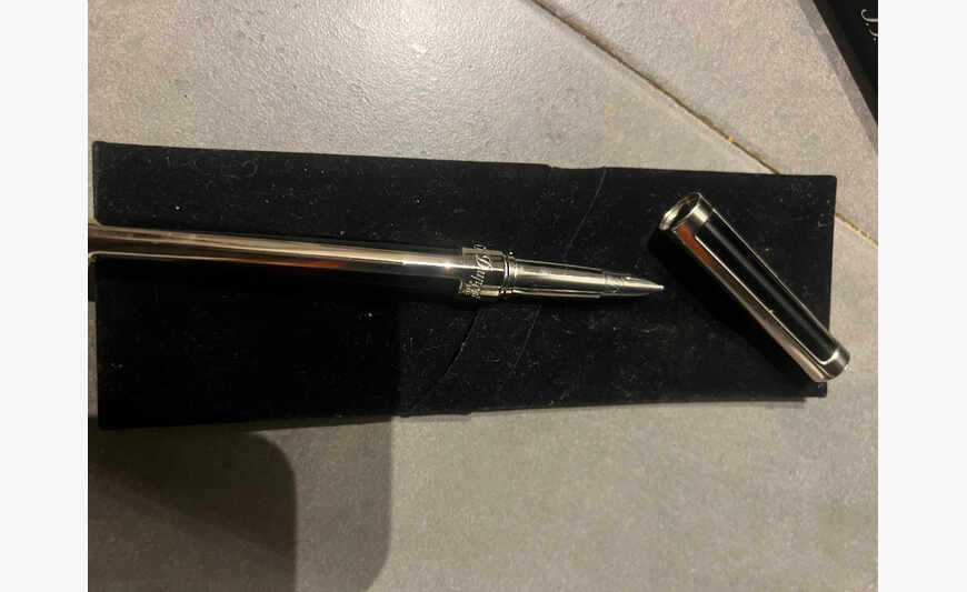 Stylo plume Eternity ST Dupont